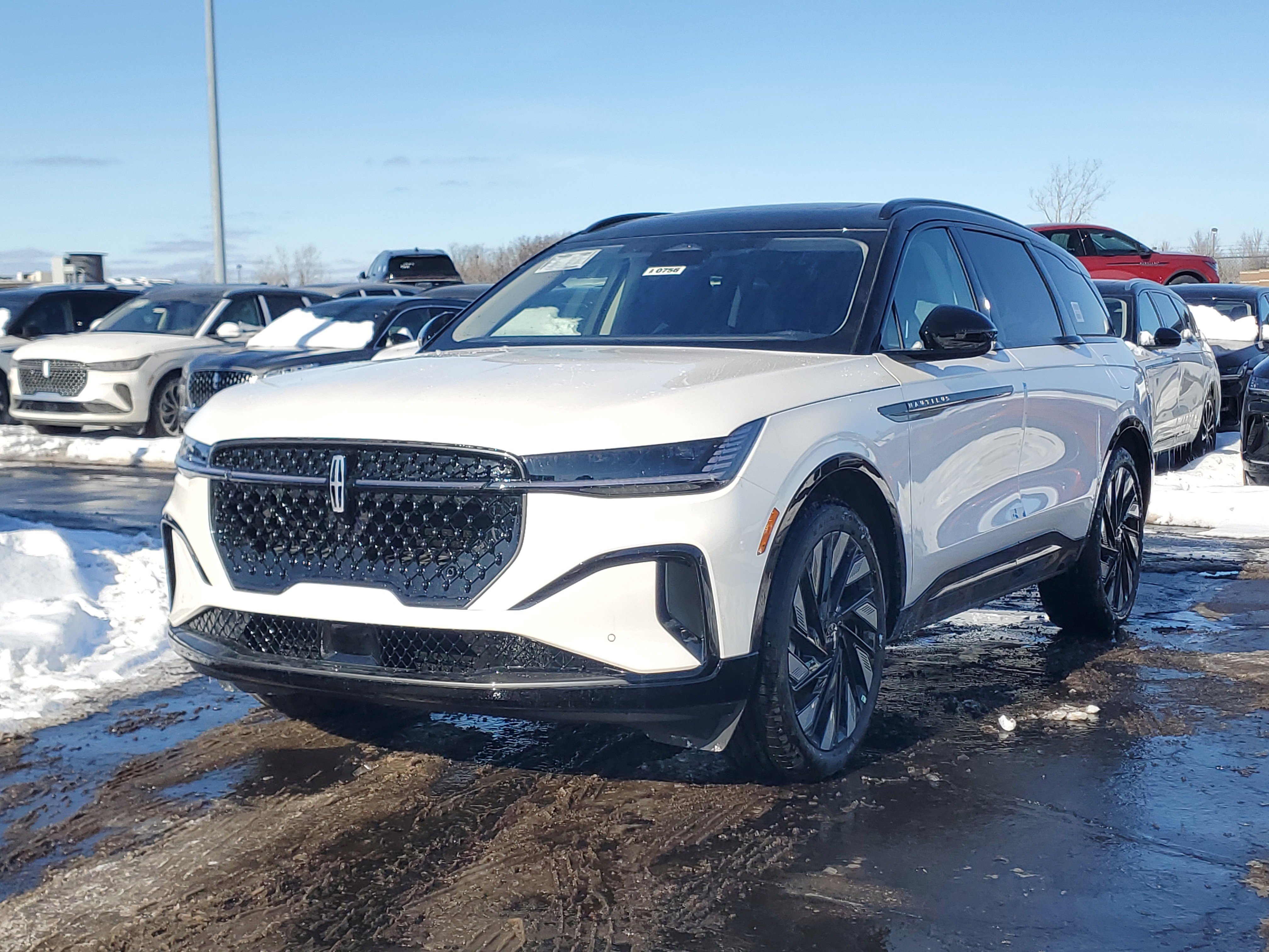 New 2026 Lincoln Nautilus Reserve w/ Jet Appearance Package image 2