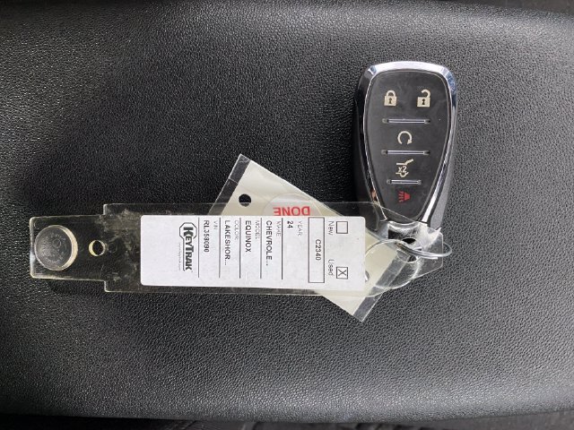 Used 2024 Chevrolet Equinox LT AWD/4WD image 32