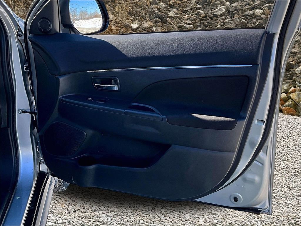 Used 2022 Mitsubishi Outlander Sport ES image 21