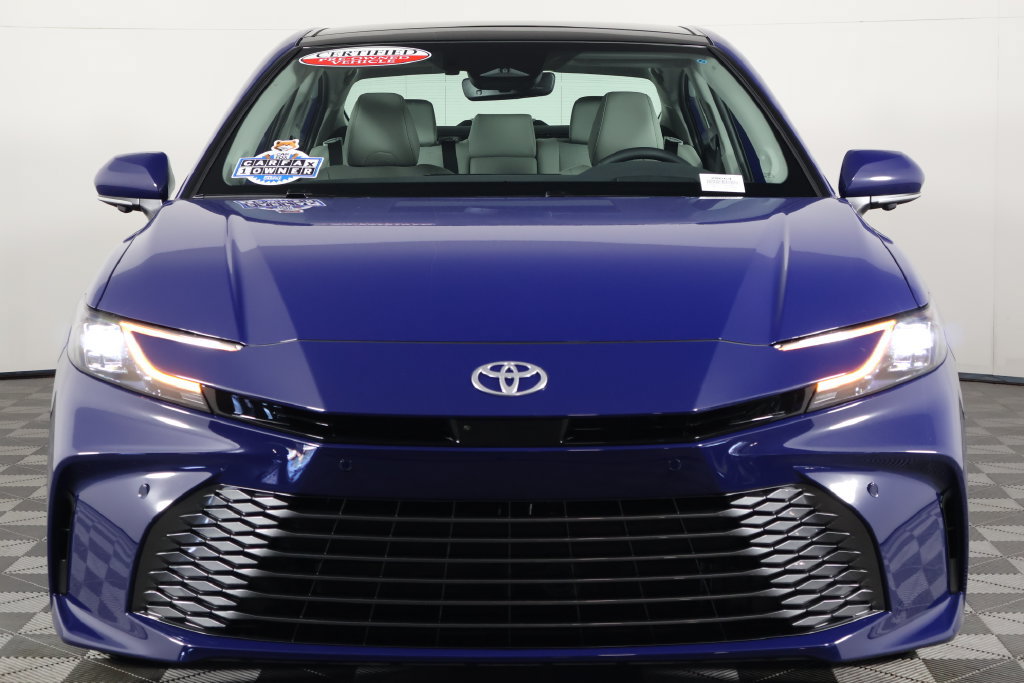 Used 2026 Toyota Camry XLE w/ Premium Plus Package FWD image 2
