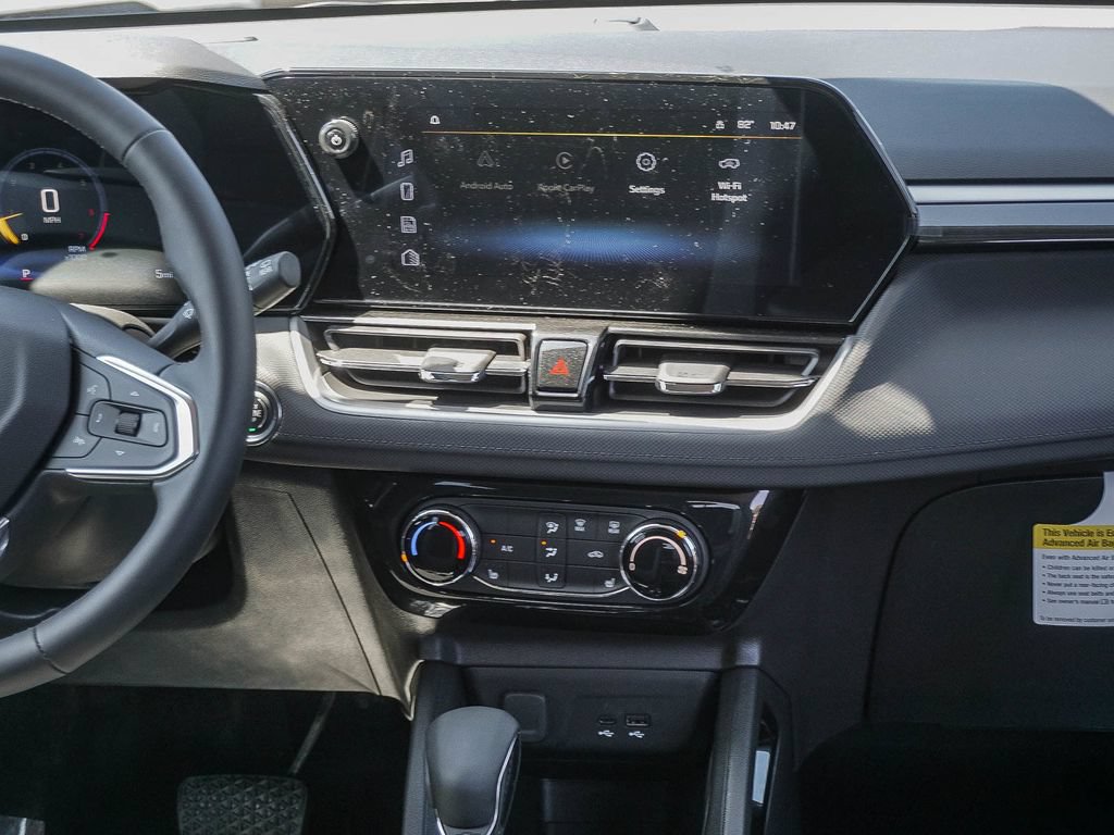New 2026 Chevrolet TrailBlazer LT w/ LT Cold Weather Package FWD image 15