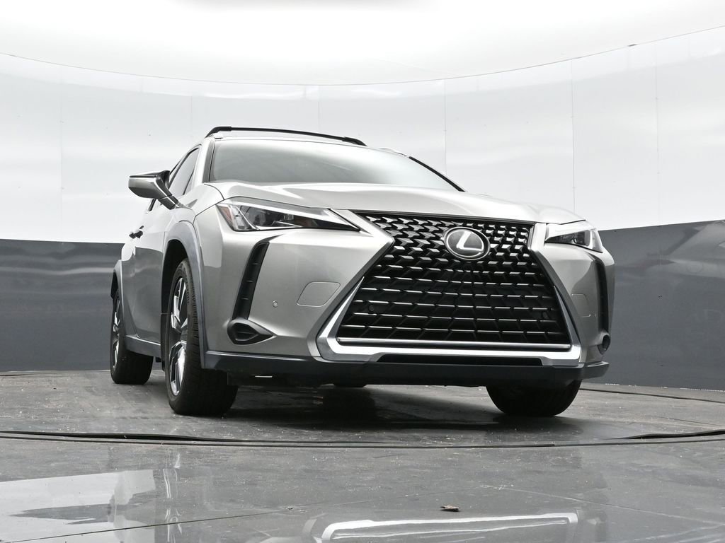 Used 2019 Lexus UX 200 w/ Premium Package image 35