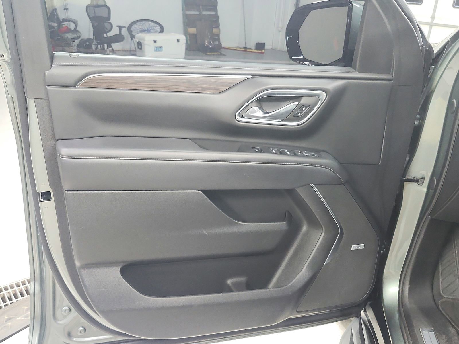 Used 2024 Chevrolet Tahoe LT image 30