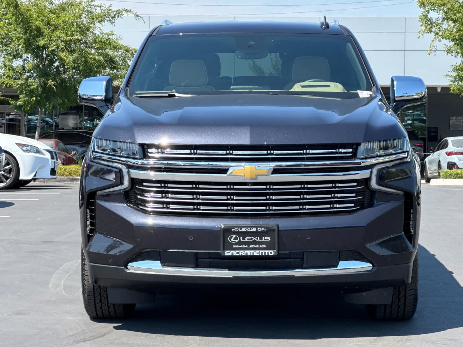 Used 2024 Chevrolet Tahoe Premier AWD/4WD image 10