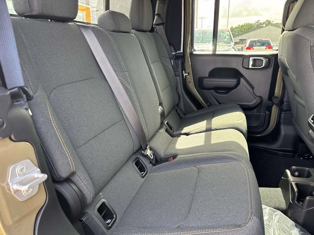 New 2026 Jeep Gladiator Sport AWD/4WD image 12