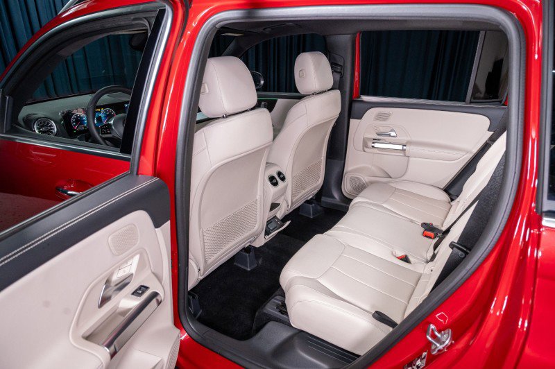 Certified 2026 Mercedes-Benz GLB 250 250 SUV image 14