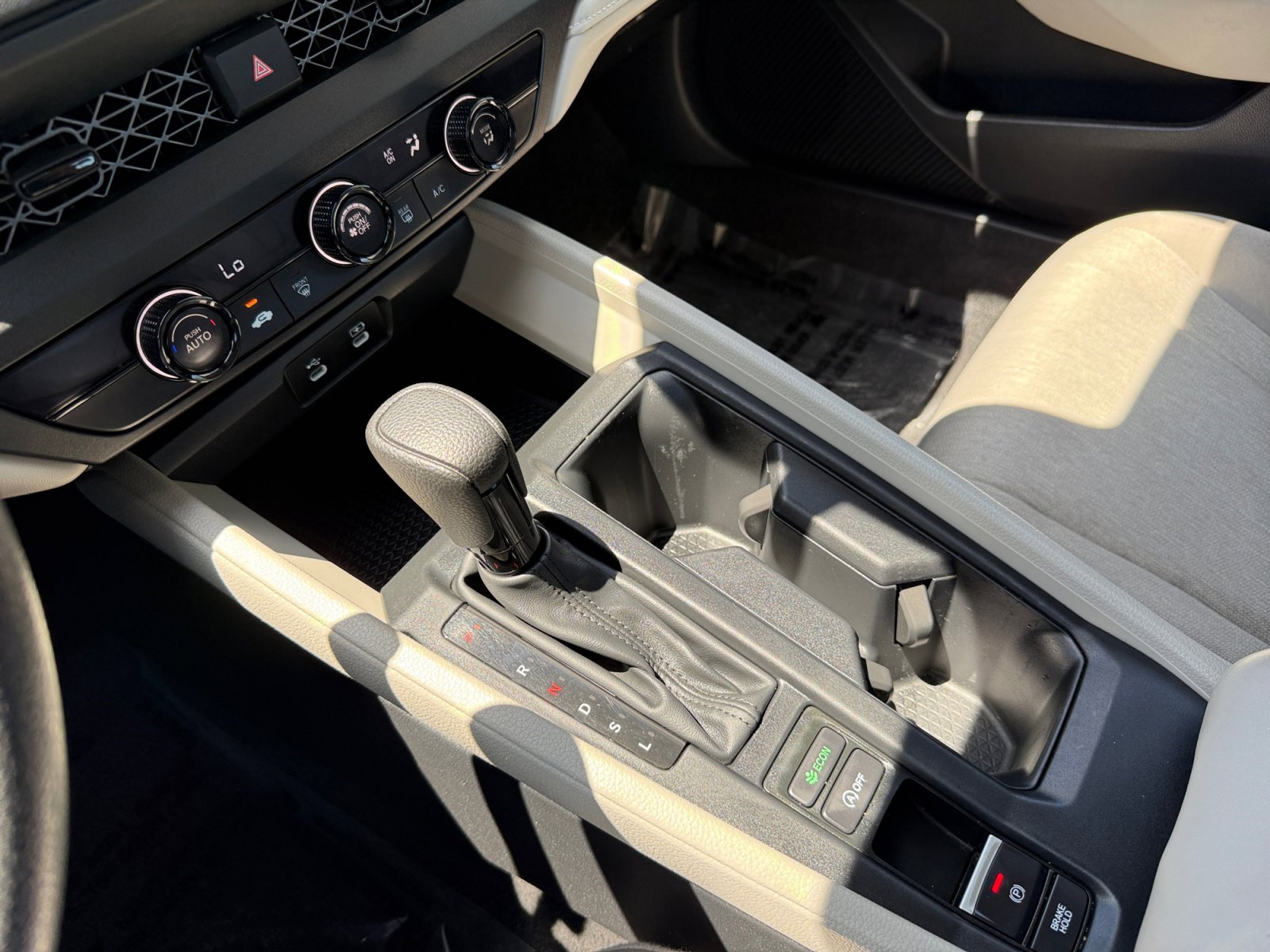 Used 2024 Honda Accord LX image 13
