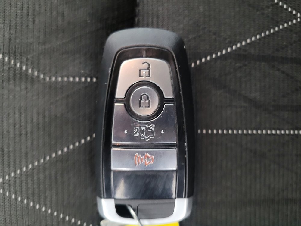 Used 2020 Ford EcoSport SE image 32