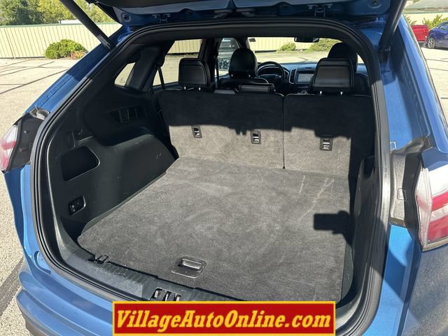 Used 2019 Ford Edge ST w/ Equipment Group 401A AWD/4WD image 40