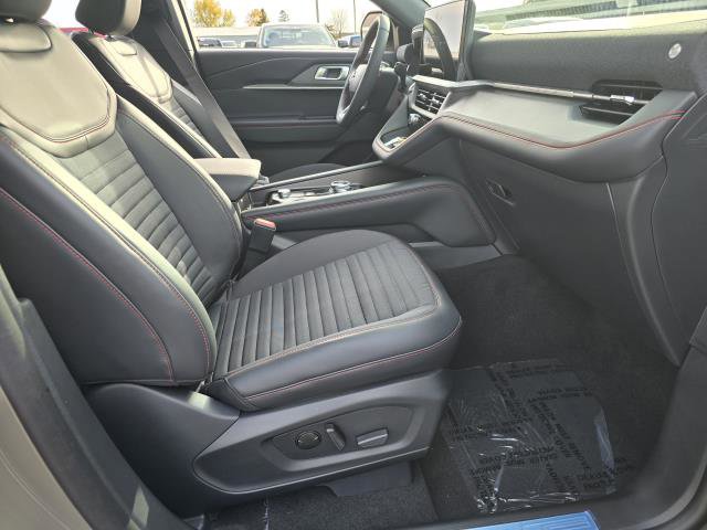 New 2026 Ford Explorer ST-Line image 10