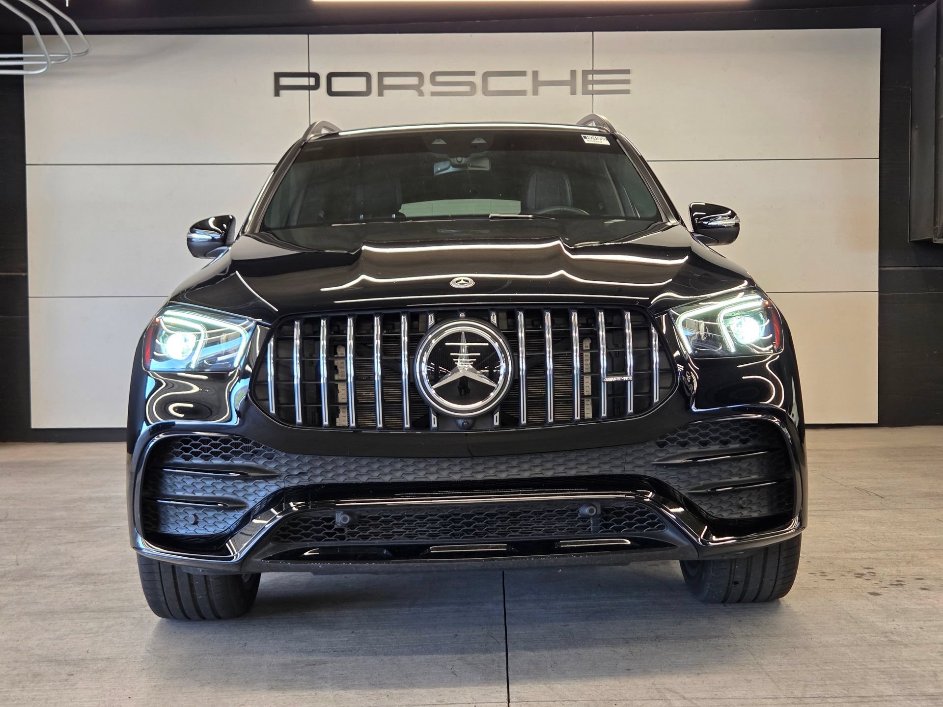 Used 2023 Mercedes-Benz GLE 53 AMG 4MATIC image 32