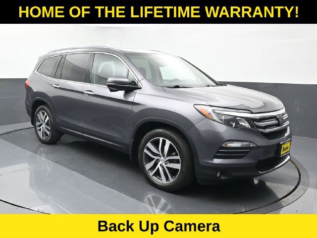 Used 2017 Honda Pilot Touring image 8