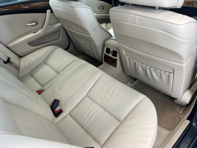 Used 2008 BMW 528xi Sedan AWD/4WD image 35