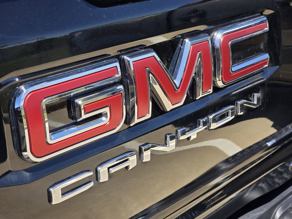 Used 2024 GMC Canyon AT4X image 7