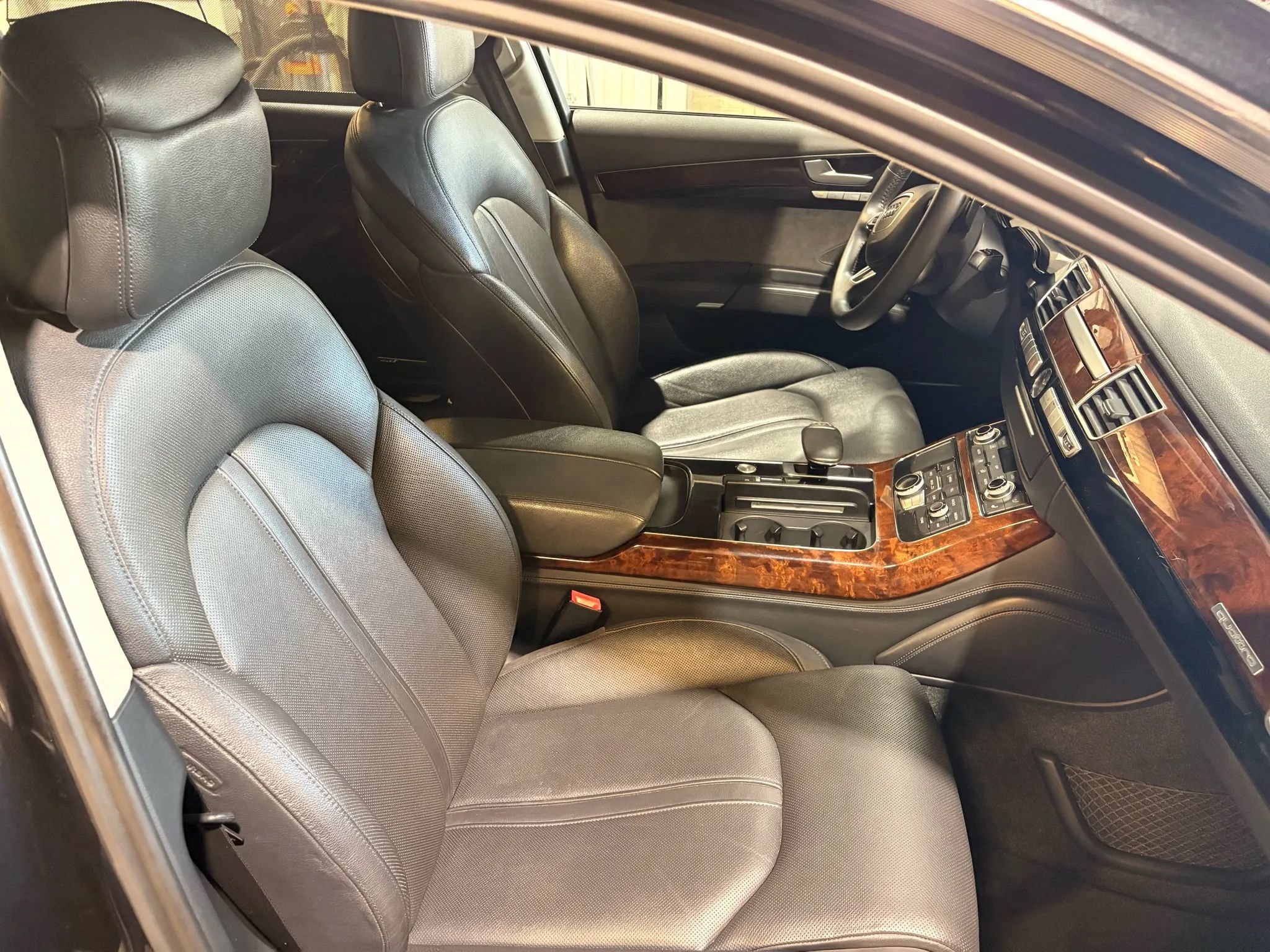 Used 2013 Audi A8 L 3.0T AWD/4WD image 17