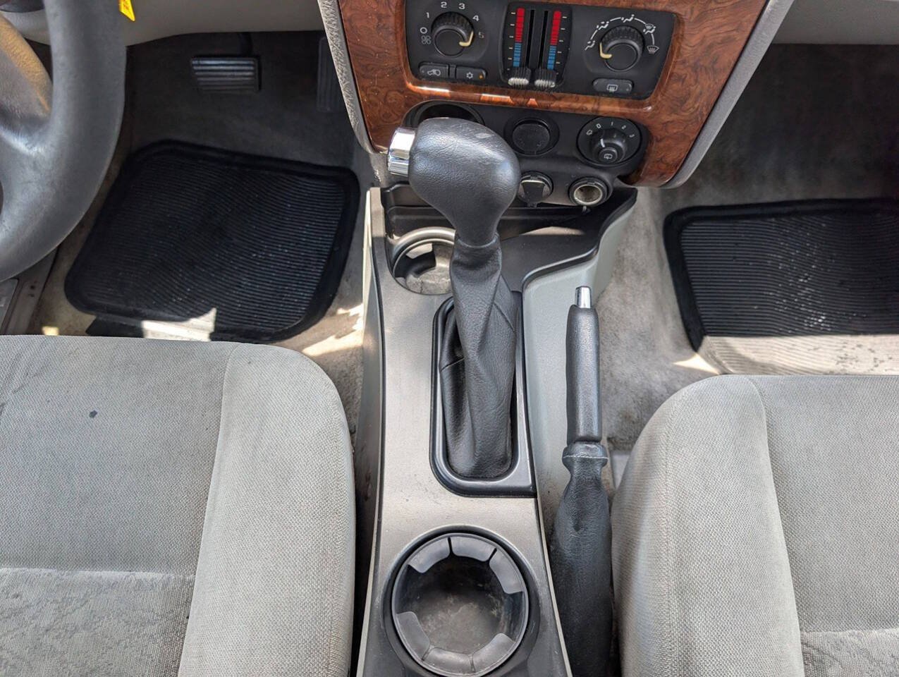 Used 2005 Isuzu Ascender S RWD image 35