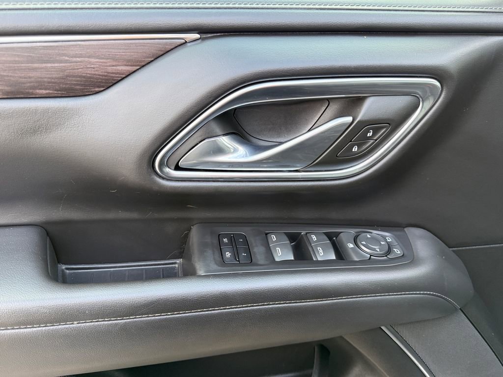 Used 2023 Chevrolet Tahoe LT image 11