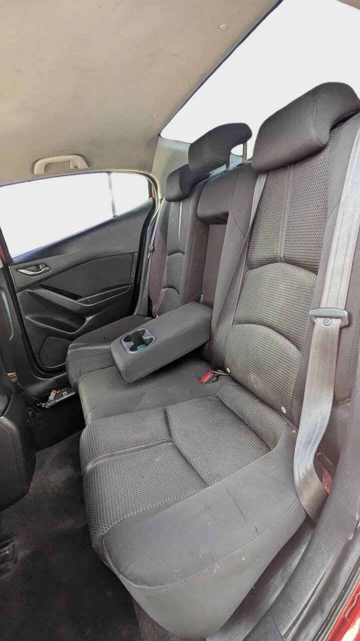 Used 2017 MAZDA MAZDA3 Sport w/ Preferred Equipment Package image 13