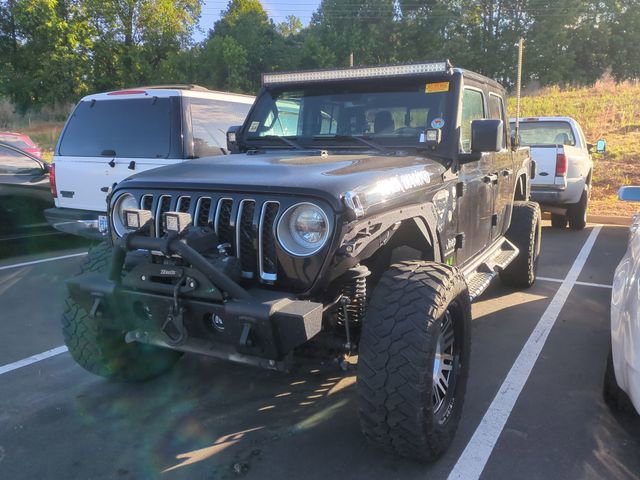Used 2020 Jeep Gladiator Overland AWD/4WD image 2