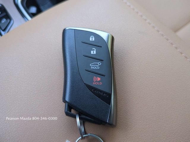 Used 2023 Lexus RX 350 Premium w/ Accessory Package AWD/4WD image 31
