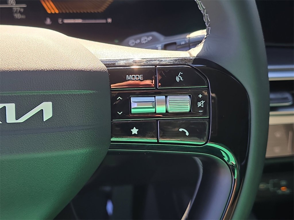 New 2026 Kia Sorento LX image 32