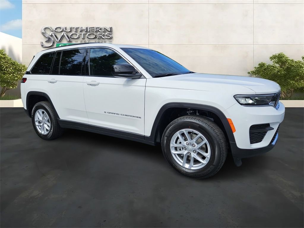 New 2024 Jeep Grand Cherokee Laredo X w/ Luxury Tech Group I image 7