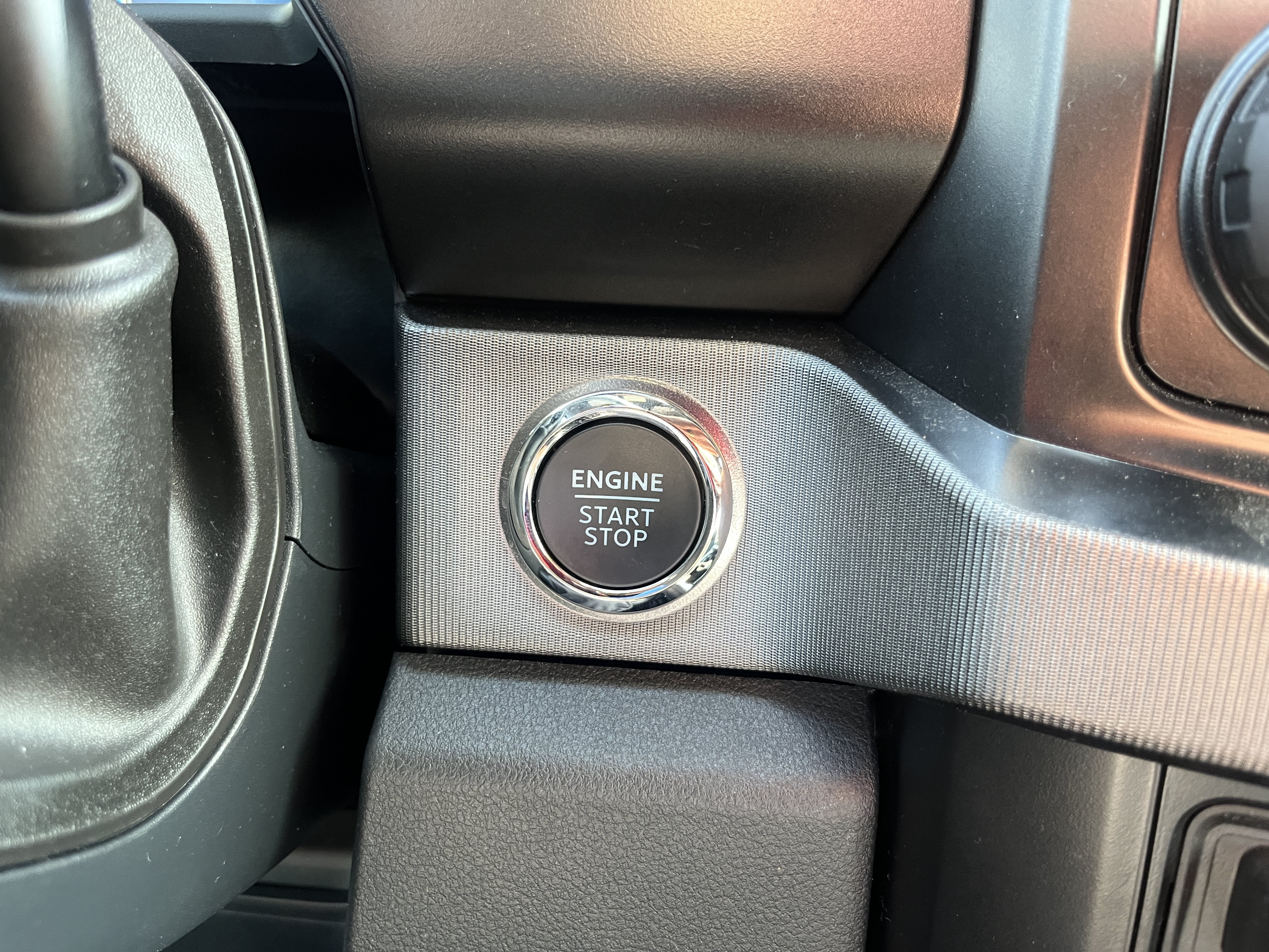 Used 2024 Ford F250 Platinum AWD/4WD image 23