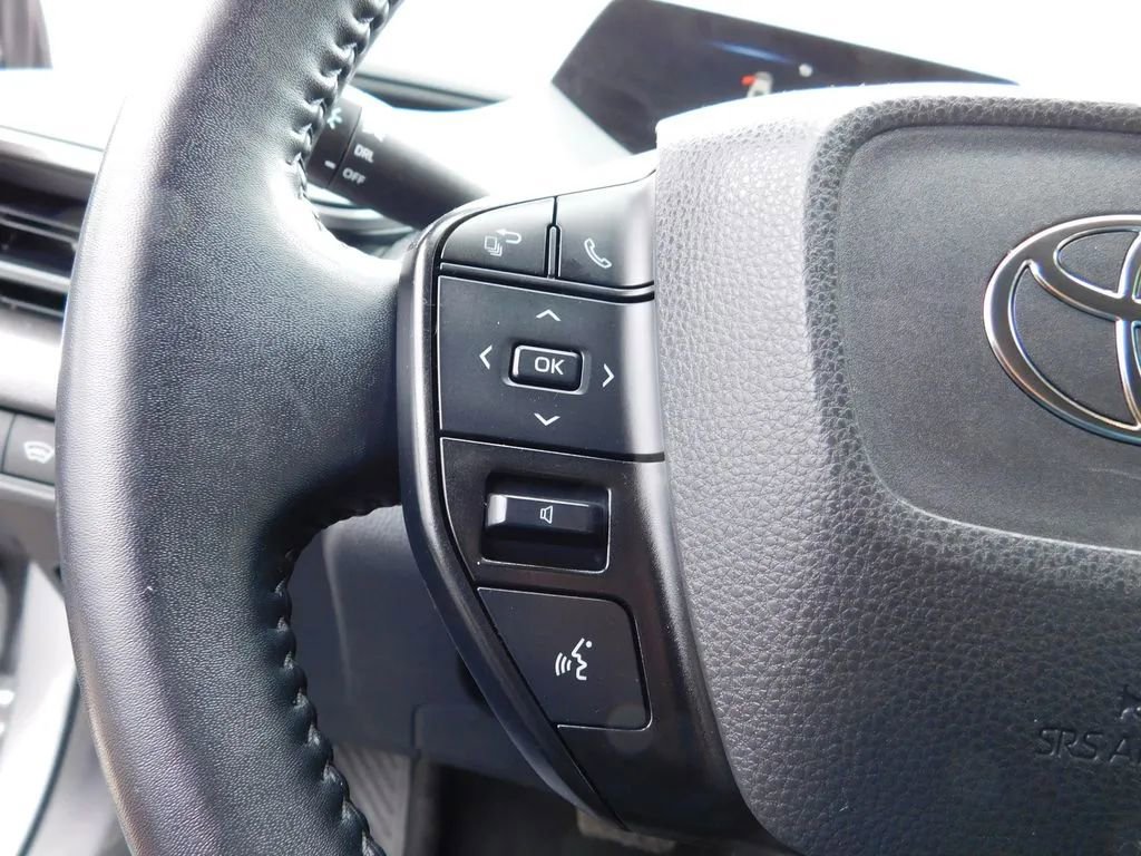 Used 2023 Toyota Prius LE image 16