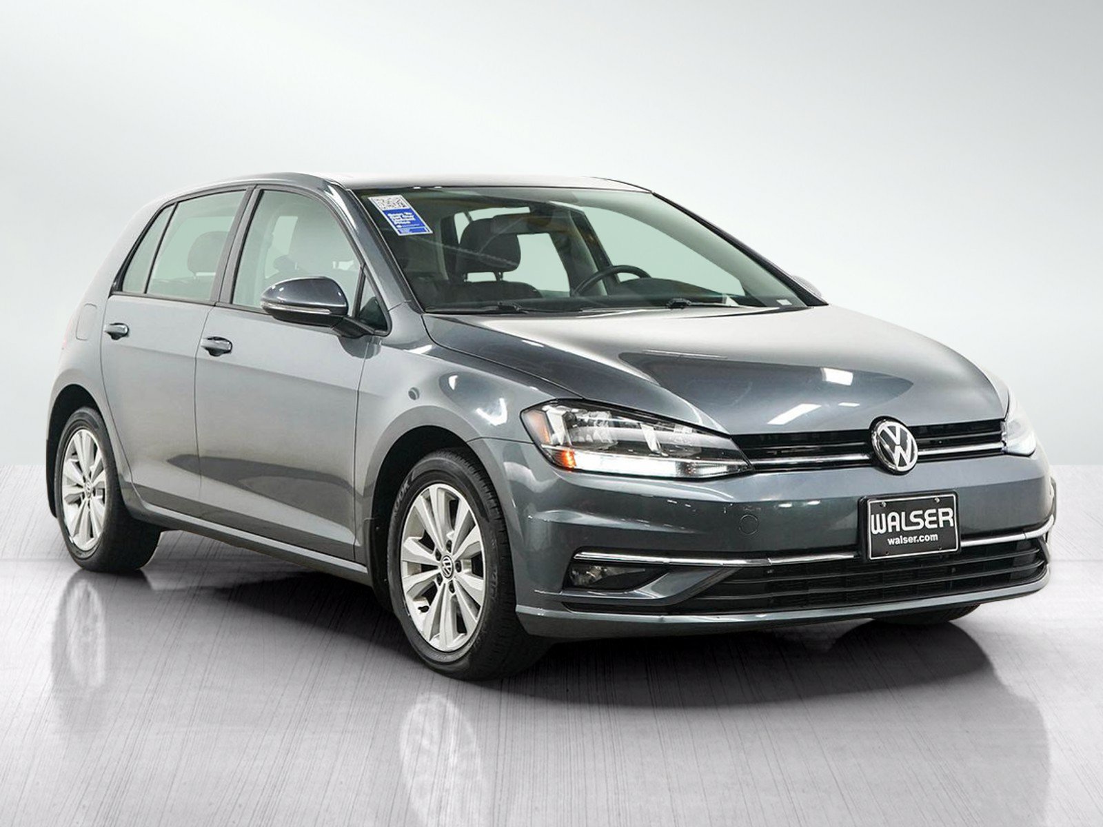 Used 2018 Volkswagen Golf SE FWD image 7