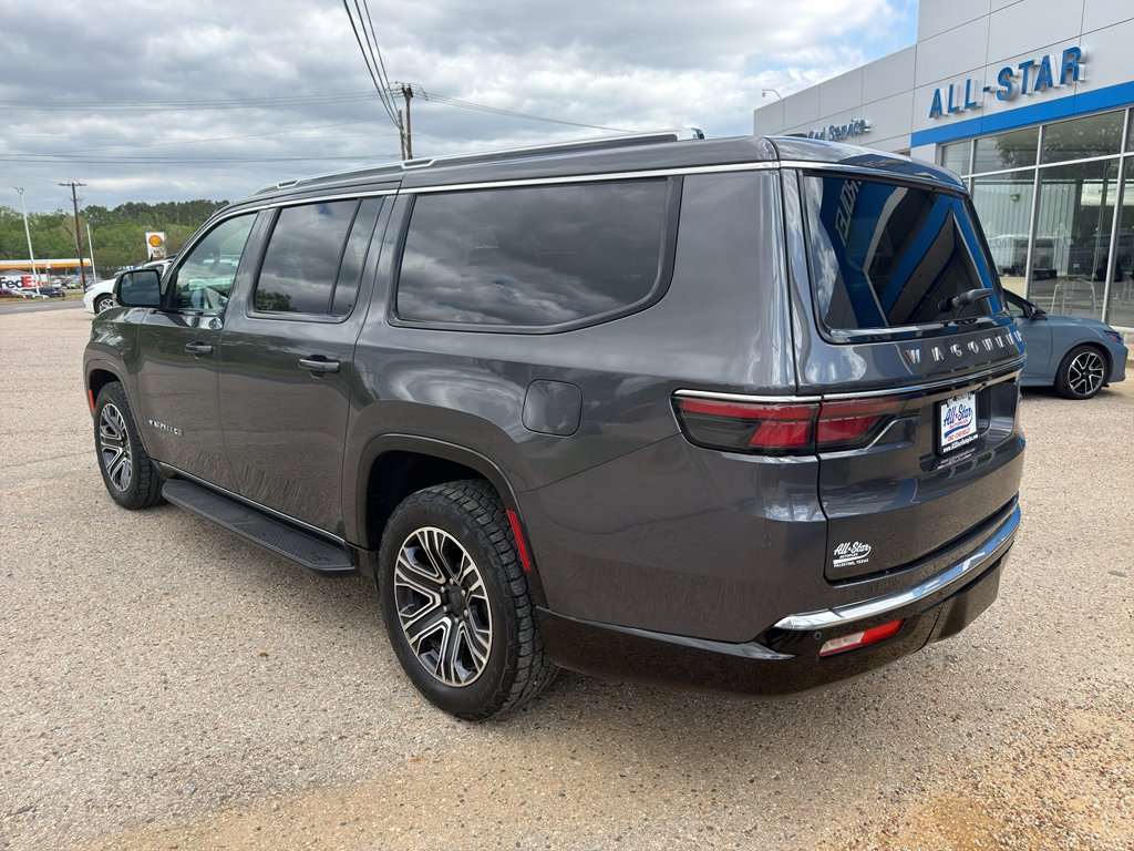 Used 2024 Jeep Wagoneer L Series II image 16