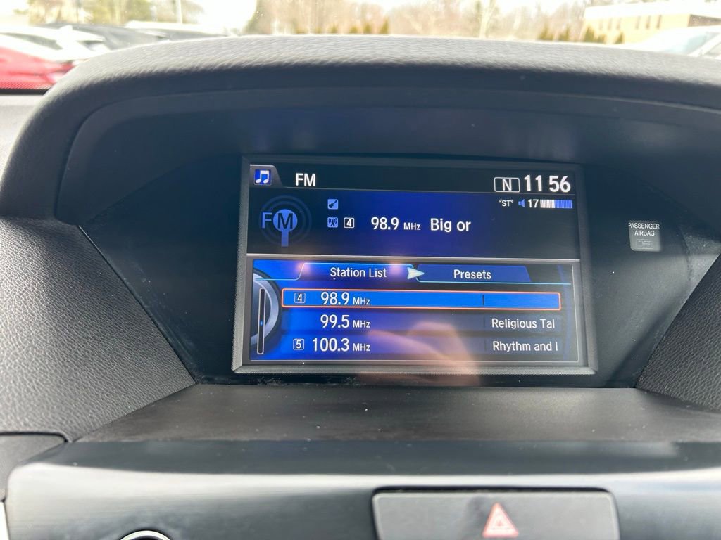 Used 2017 Acura MDX SH-AWD image 25