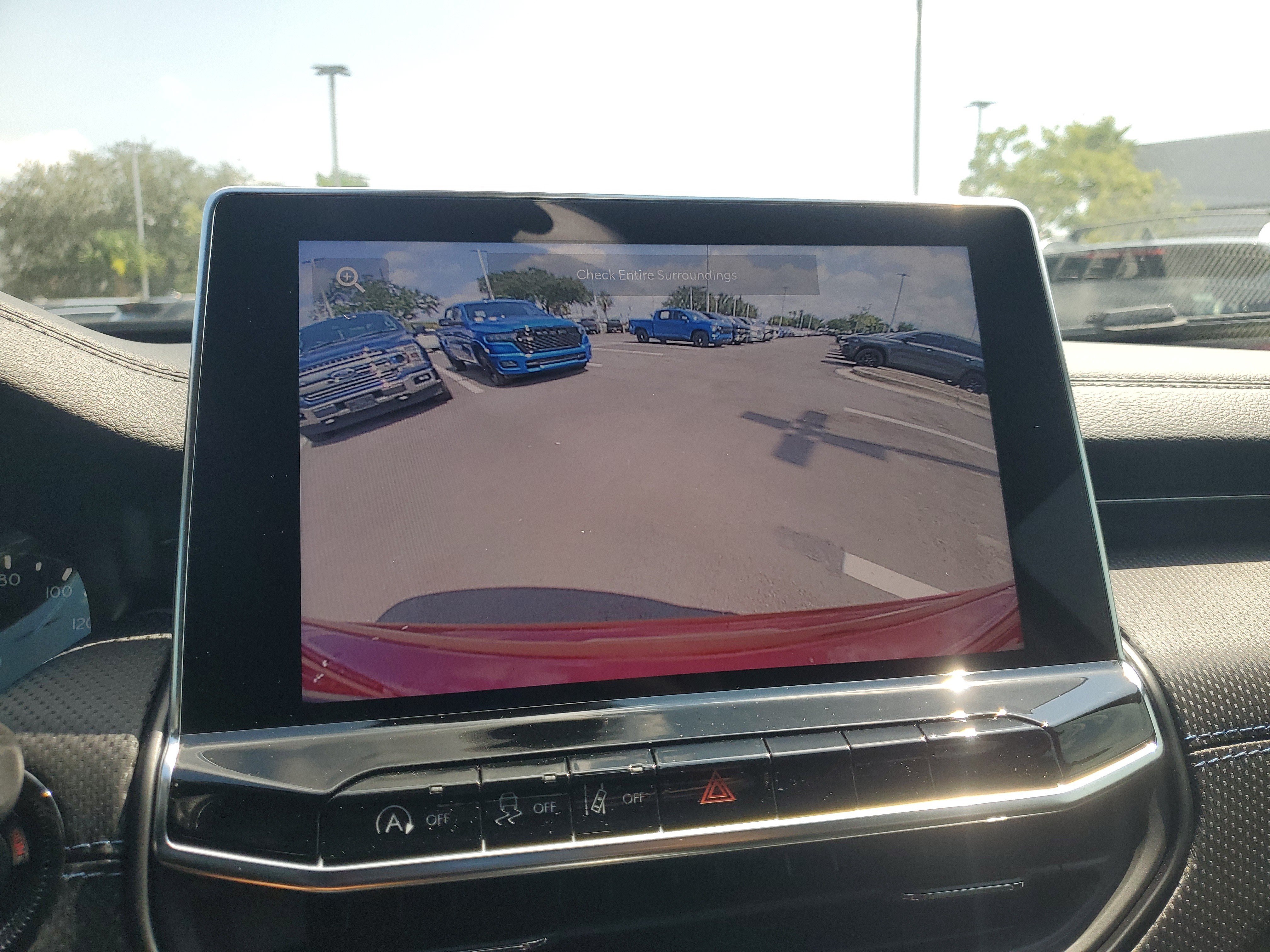 New 2026 Jeep Compass Latitude AWD/4WD image 17