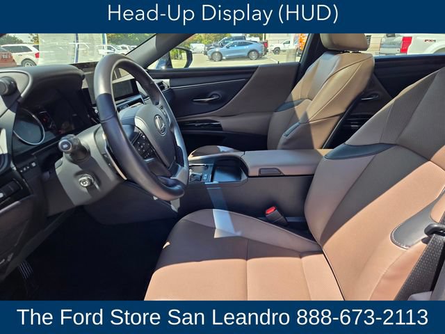 Used 2025 Lexus ES 300h w/ Premium Package FWD image 27