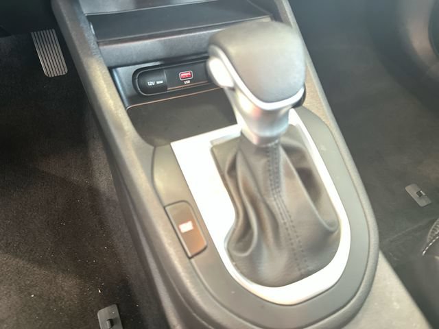Certified 2023 Kia Forte LXS w/ LXS Technology Package FWD image 22