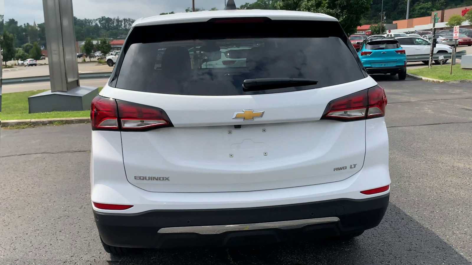 Certified 2024 Chevrolet Equinox LT AWD/4WD image 7