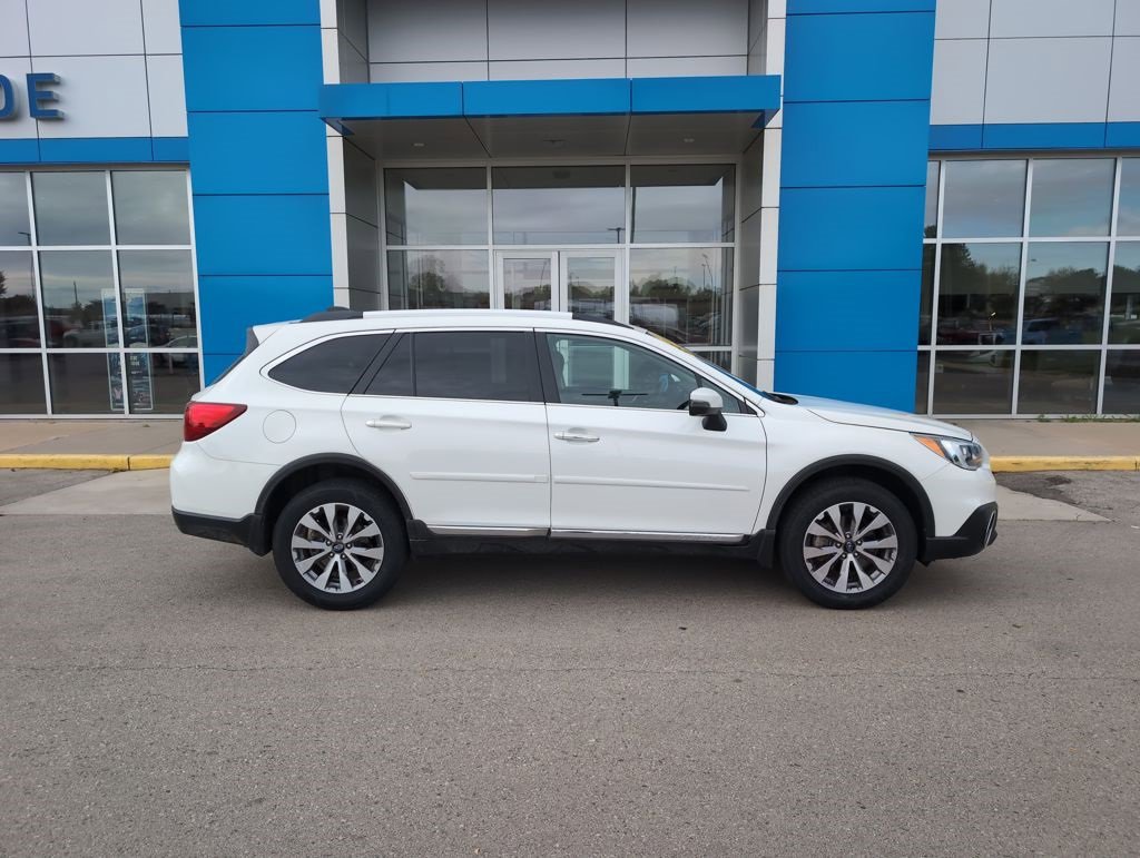 Used 2017 Subaru Outback 2.5i Touring w/ Popular Package #5A