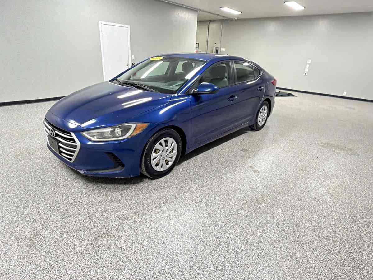Used 2017 Hyundai Elantra SE FWD image 7