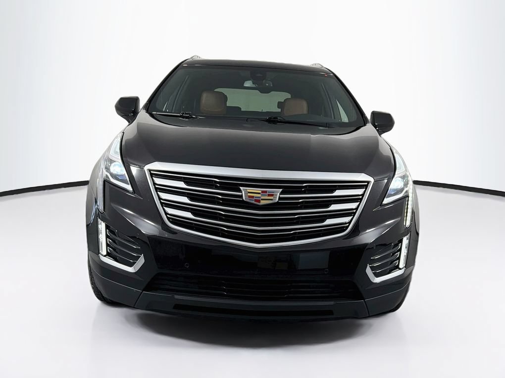 Used 2019 Cadillac XT5 Premium Luxury FWD image 2