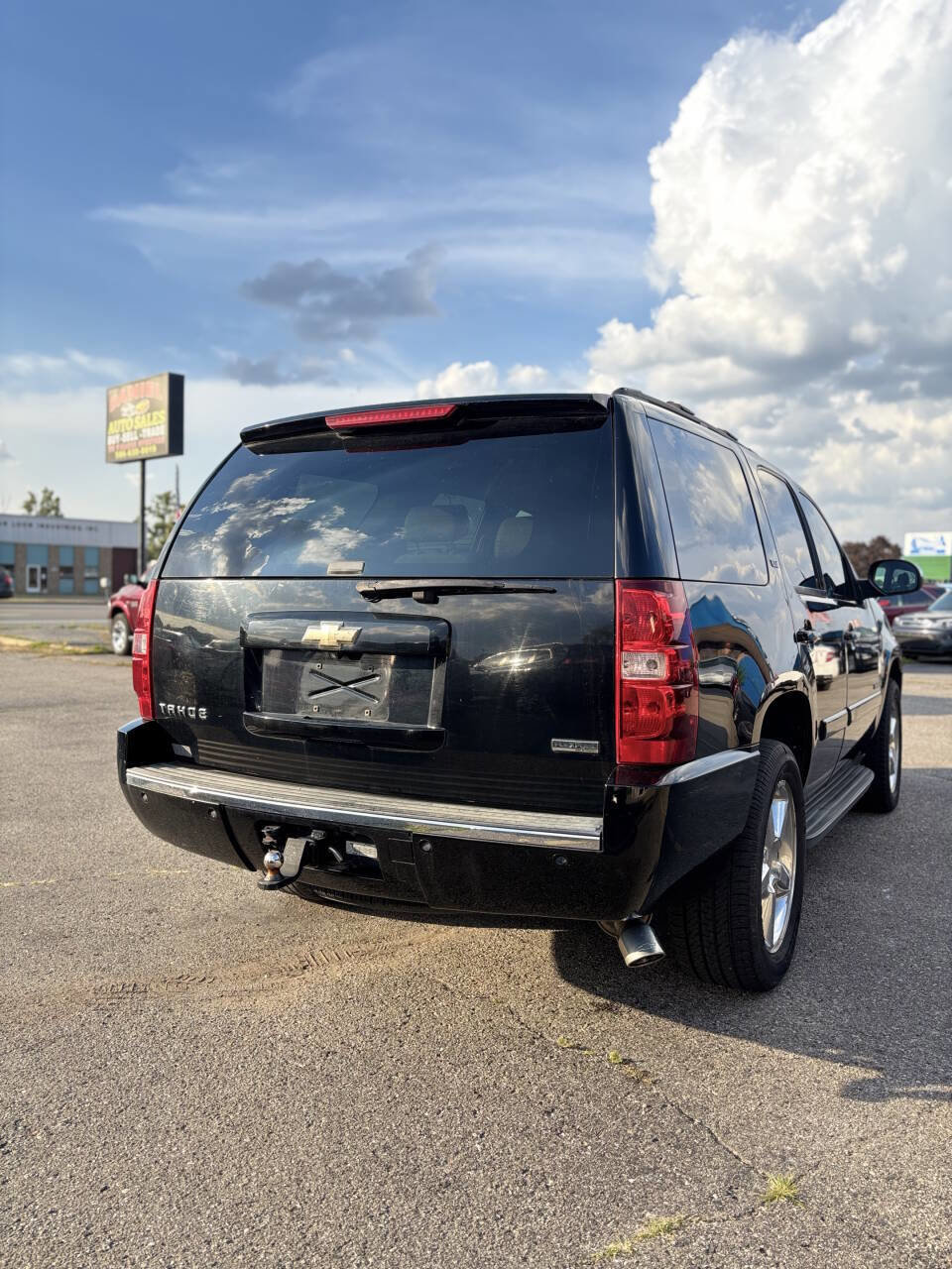 Used 2010 Chevrolet Tahoe LTZ image 5