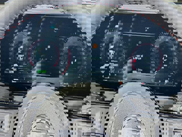 New 2026 Nissan Kicks SR w/ Cold Weather Package image 13