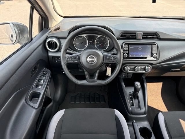 Used 2025 Nissan Versa S FWD image 13