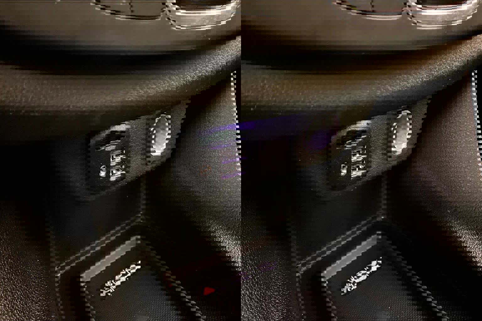 Certified 2023 Chevrolet Traverse High Country image 33