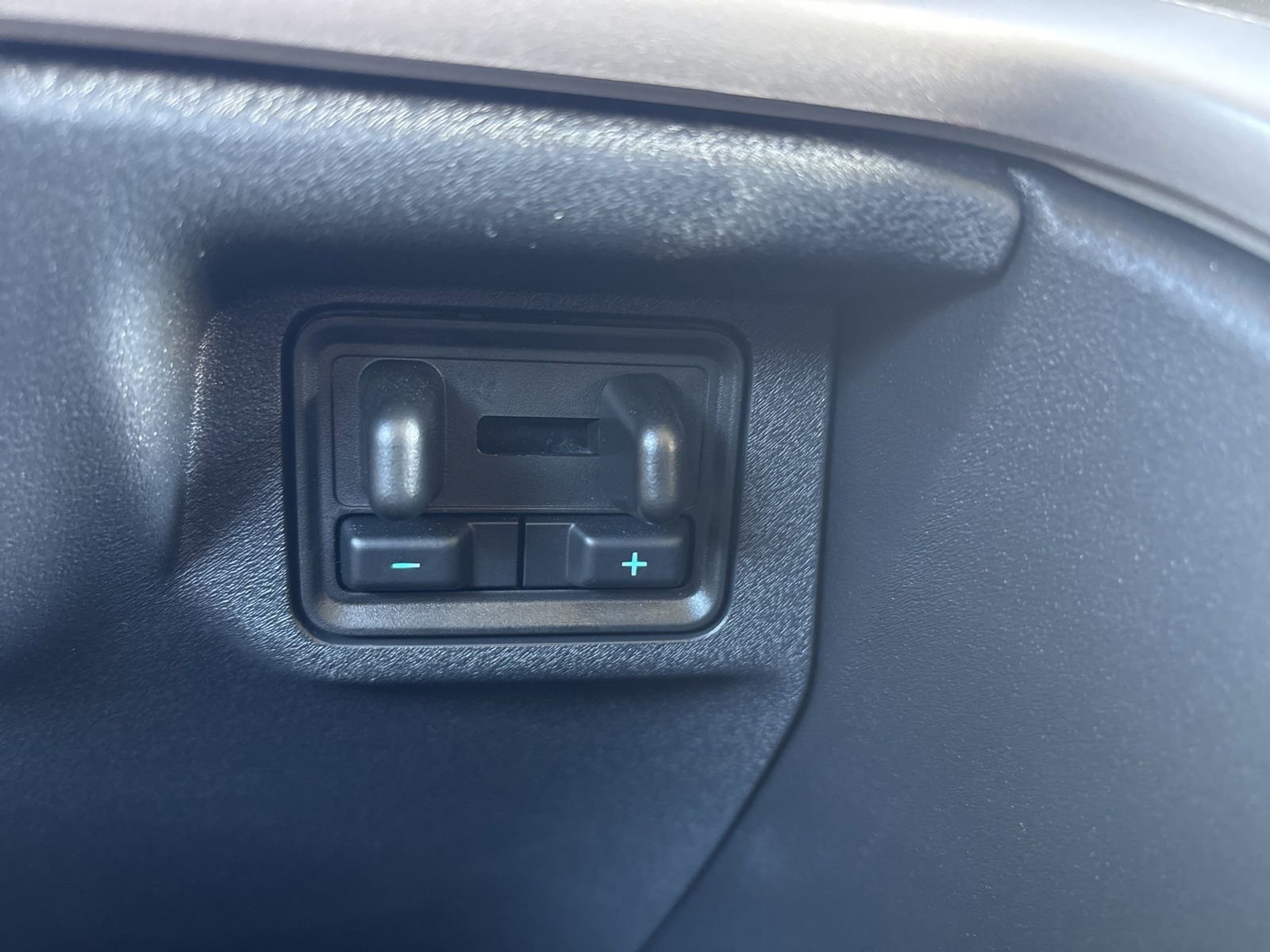 Used 2025 Ford Expedition Max Active image 26