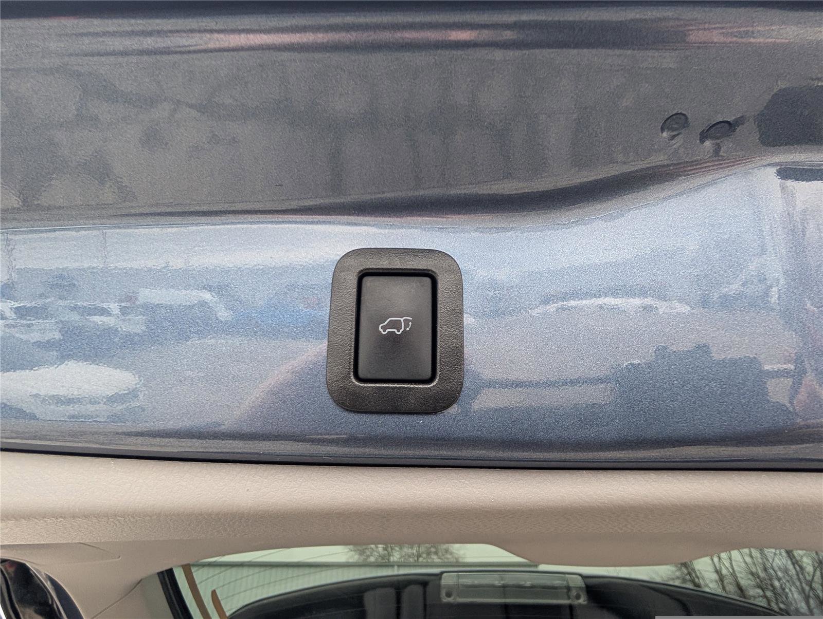 Used 2019 Toyota Highlander XLE image 13