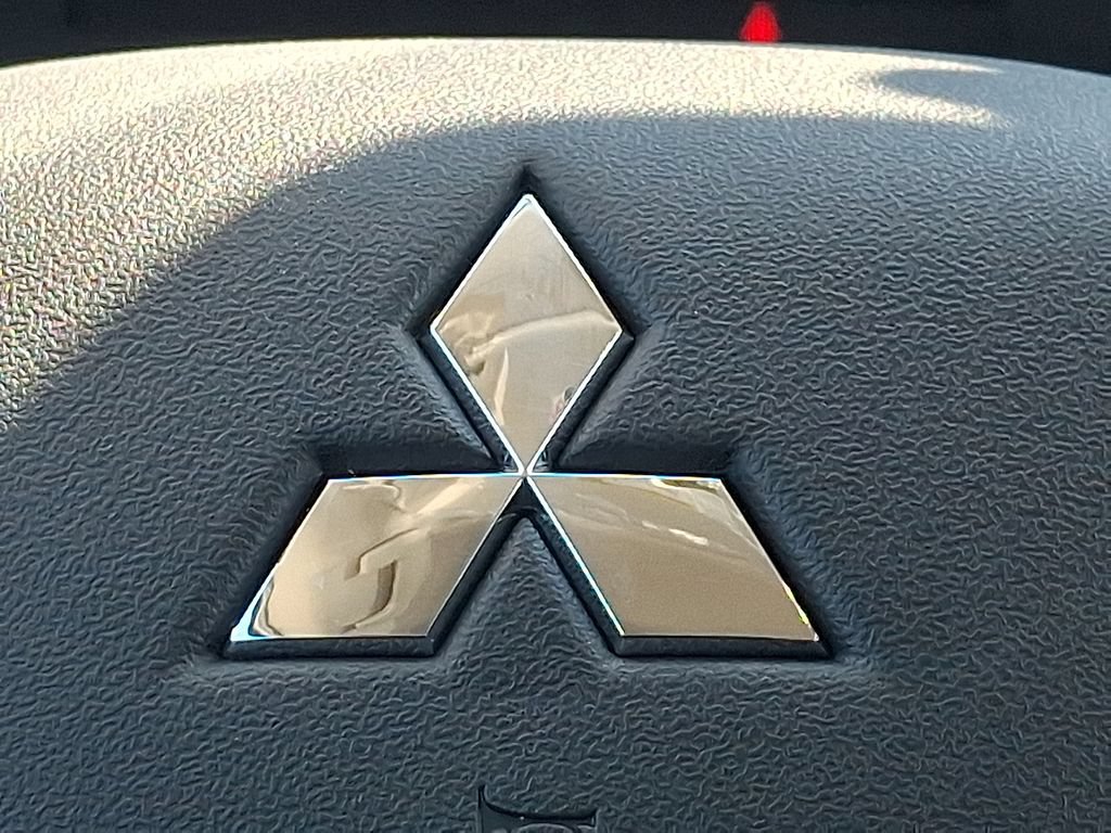 New 2026 Mitsubishi Outlander ES AWD/4WD image 11