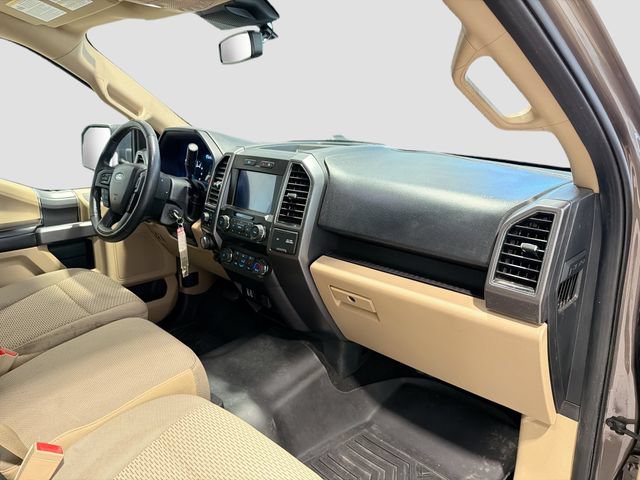 Used 2020 Ford F150 XLT w/ Equipment Group 302A Luxury AWD/4WD image 23