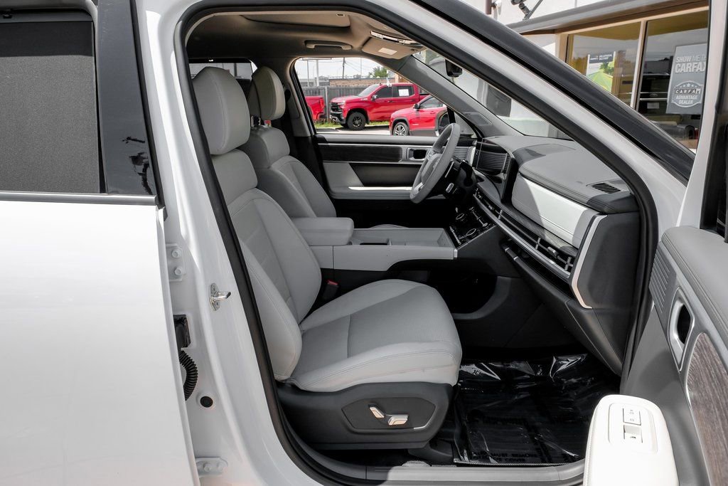 Used 2024 Hyundai Santa Fe Limited image 33