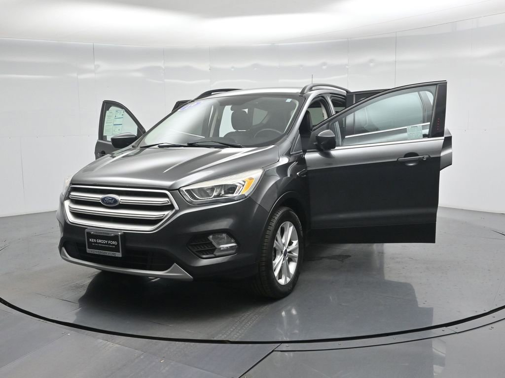Certified 2019 Ford Escape SEL image 26
