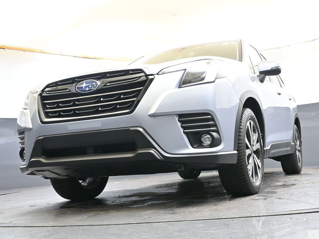 Used 2024 Subaru Forester Limited image 30
