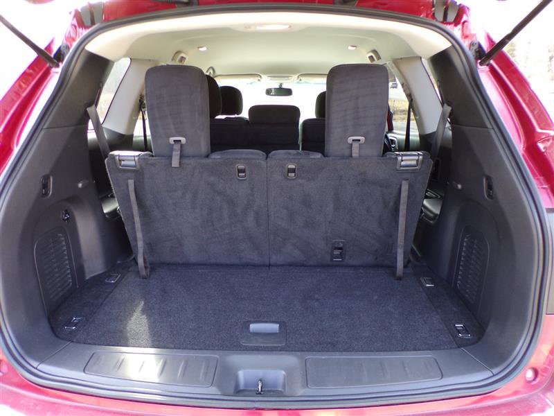 Used 2016 Nissan Pathfinder SV image 41